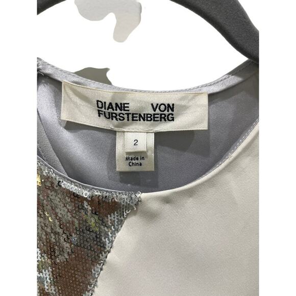 Diane Von Furstenberg Sleeveless Silk Floor Length Gown w/ Sequins Appliqué Sz 2 - Picture 3 of 9